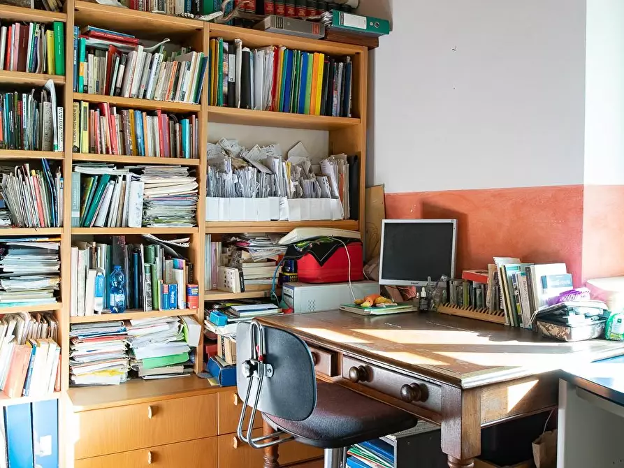 Immagine 23 di Rustico / casale in vendita  a Pisa