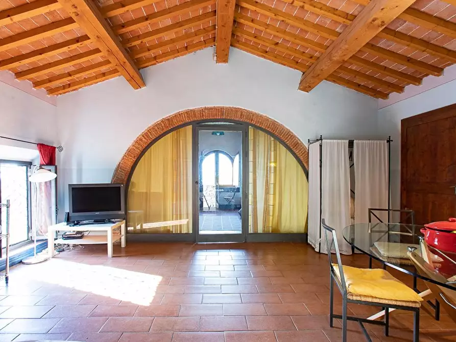 Immagine 24 di Rustico / casale in vendita  a Pisa