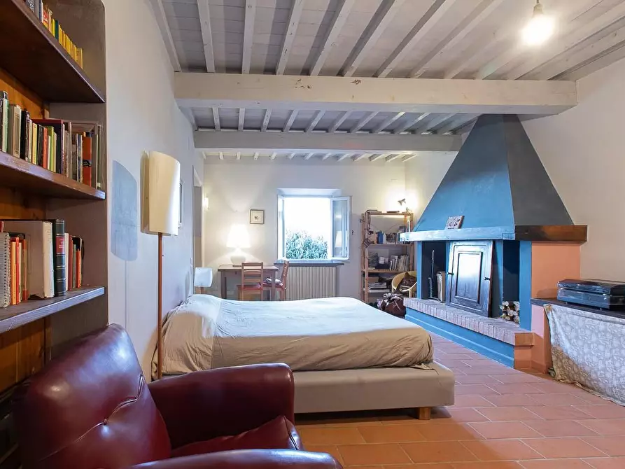 Immagine 59 di Rustico / casale in vendita  a Pisa