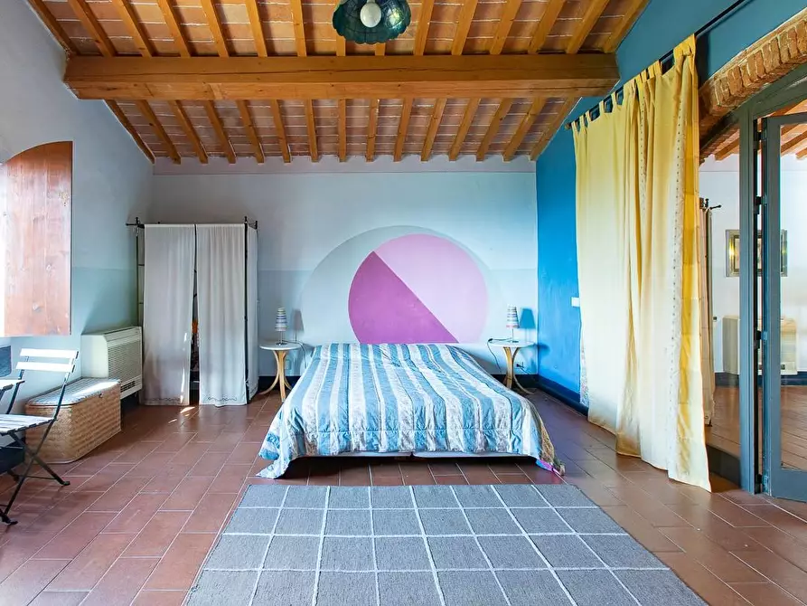 Immagine 27 di Rustico / casale in vendita  a Pisa