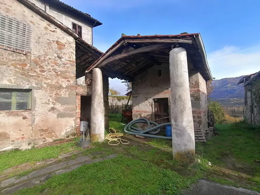 Immagine 26 di Rustico / casale in vendita  a Gallicano