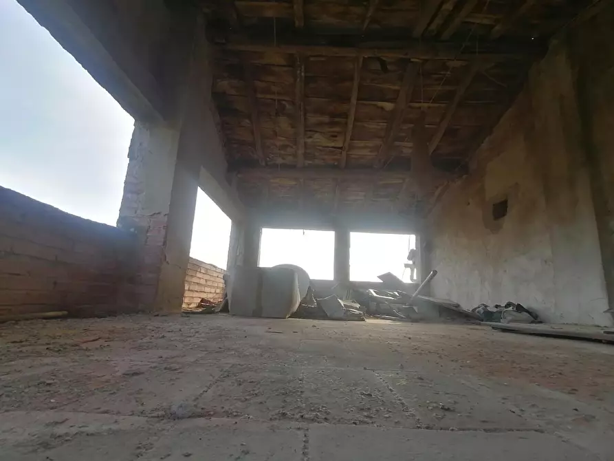 Immagine 4 di Rustico / casale in vendita  a Gallicano