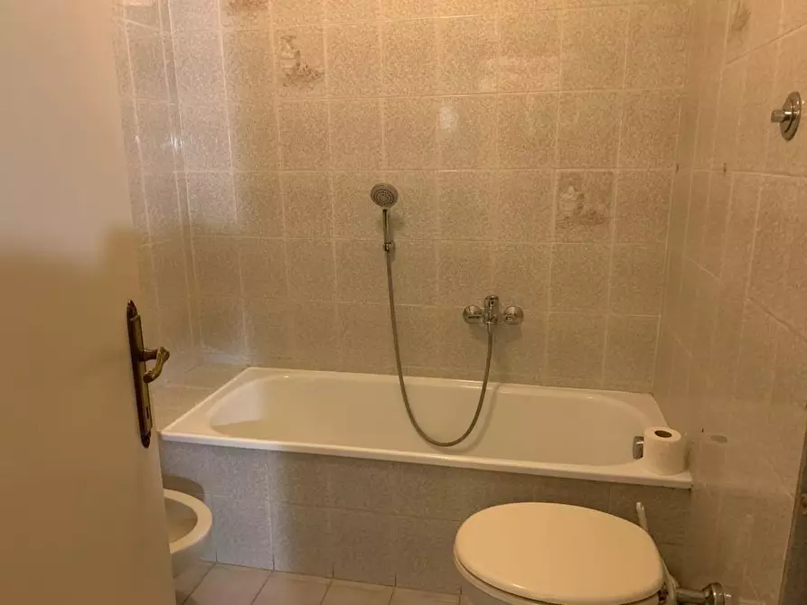 Immagine 5 di Appartamento in vendita  a Empoli