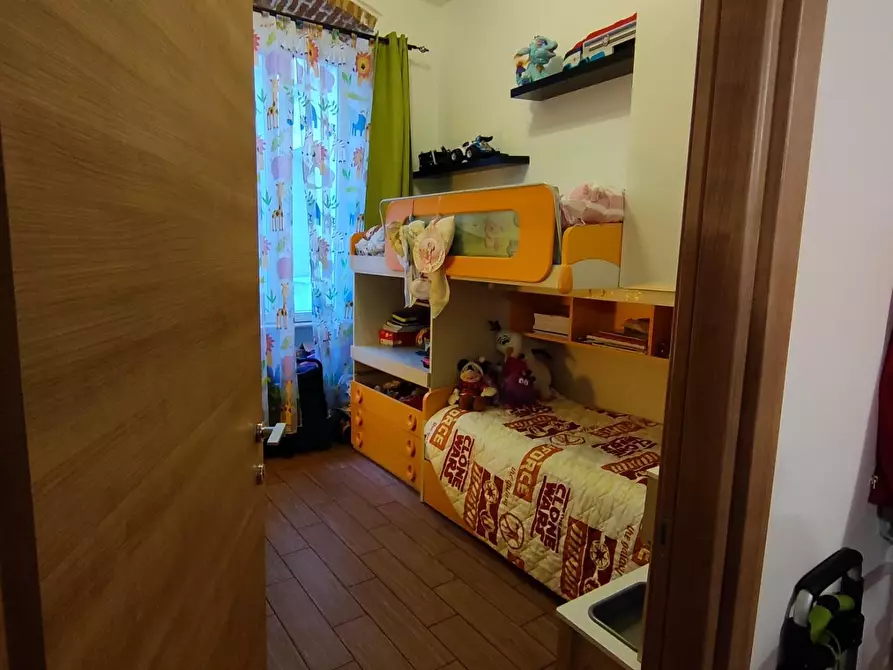 Immagine 14 di Appartamento in vendita  a Livorno