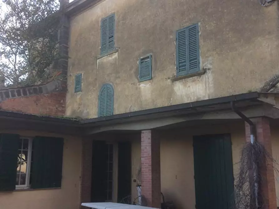 Immagine 13 di Villa in vendita  a Terricciola
