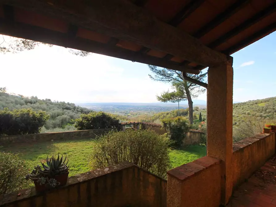 Immagine 21 di Casa colonica in vendita  a Larciano