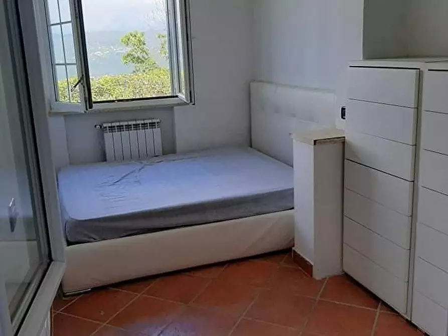 Immagine 12 di Casa indipendente in vendita  a Vezzano Ligure