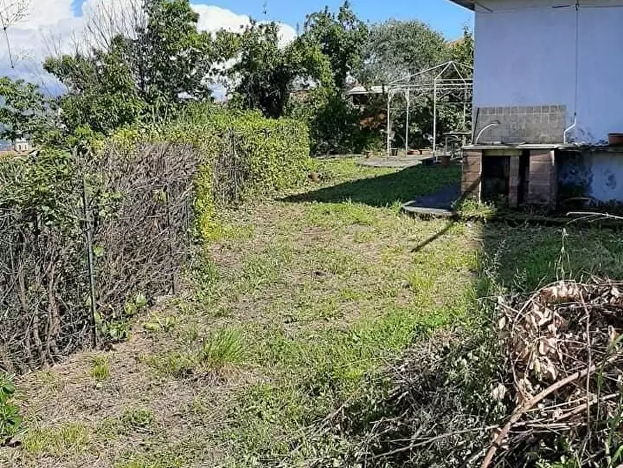 Immagine 2 di Casa indipendente in vendita  a Vezzano Ligure