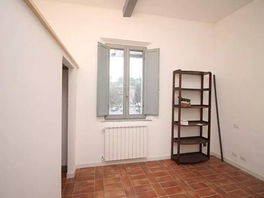 Immagine 5 di Appartamento in vendita  a Siena