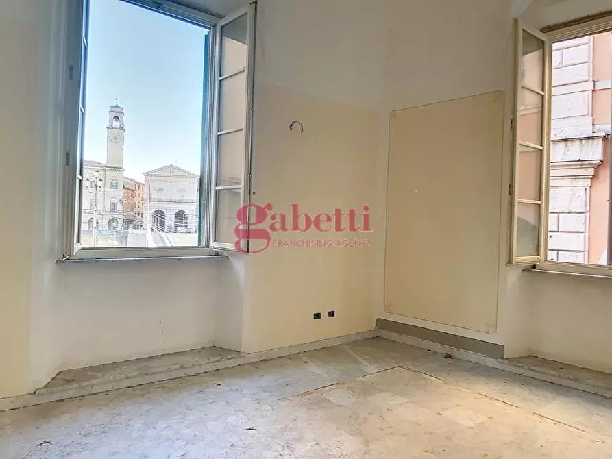 Immagine 17 di Appartamento in vendita  a Pisa