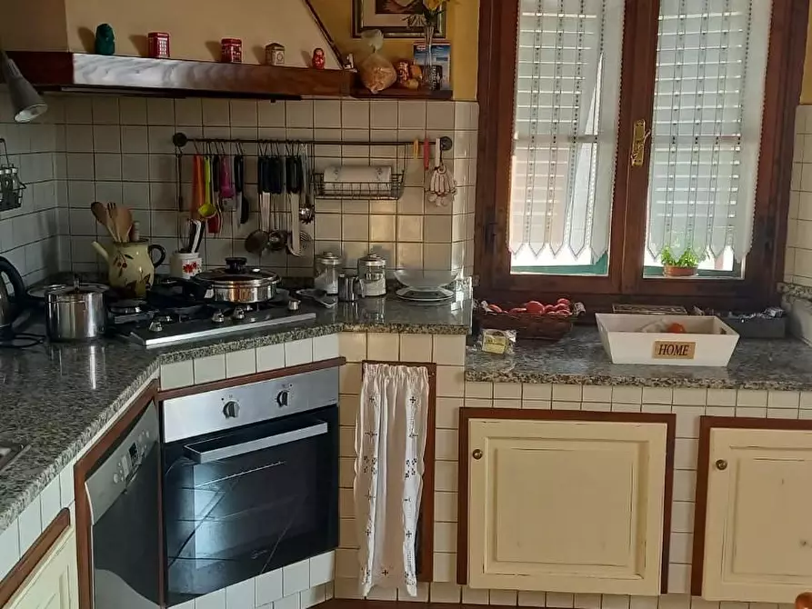 Immagine 5 di Appartamento in vendita  a Castelfiorentino