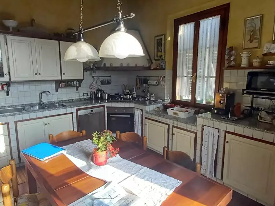 Immagine 4 di Appartamento in vendita  a Castelfiorentino