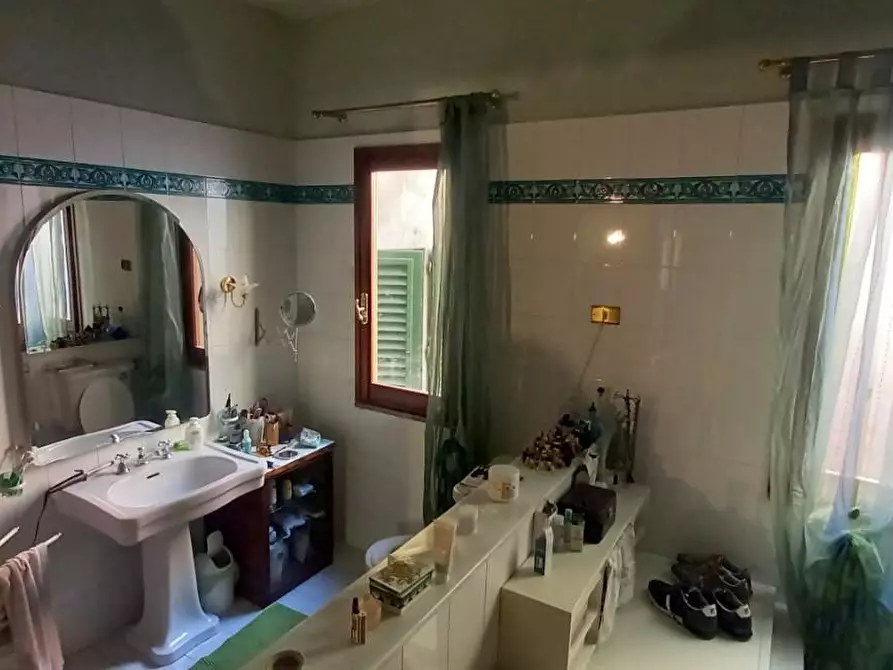 Immagine 21 di Appartamento in vendita  a Castelfiorentino