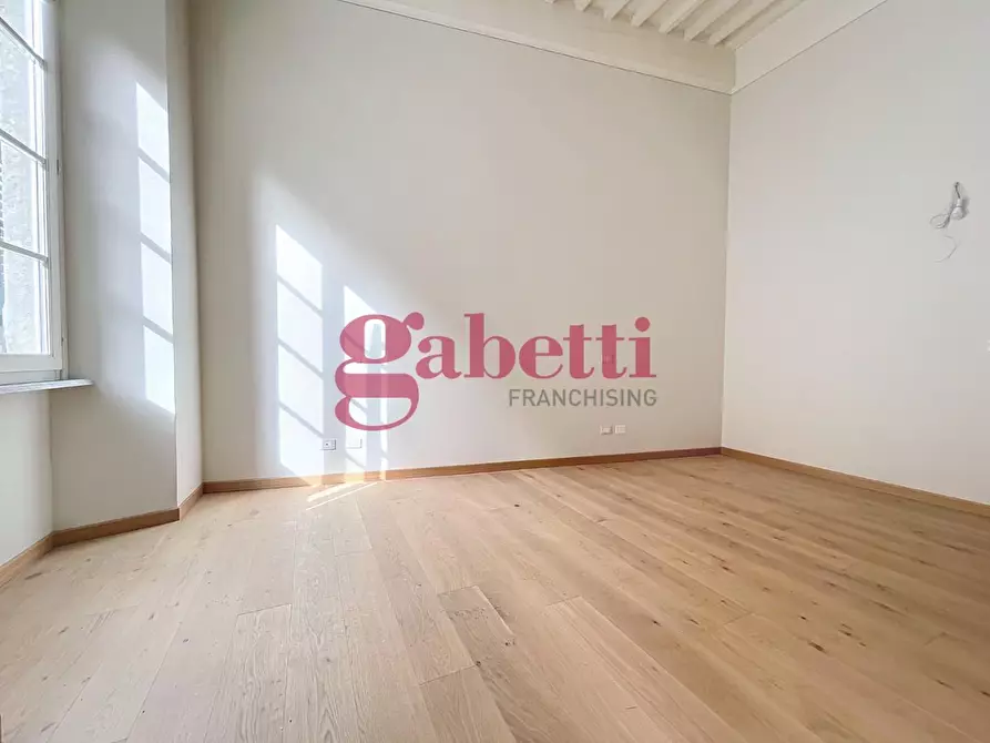 Immagine 14 di Appartamento in vendita  a Pisa