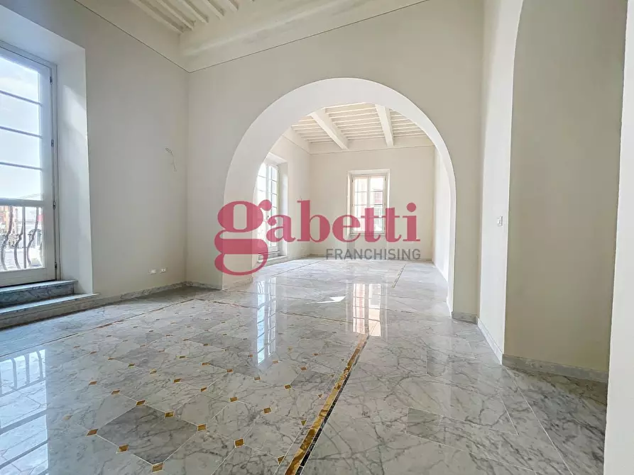 Immagine 11 di Appartamento in vendita  a Pisa