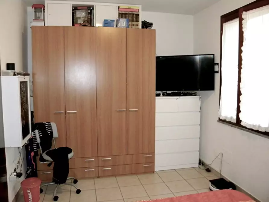 Immagine 16 di Casa bifamiliare in vendita  a Pontedera