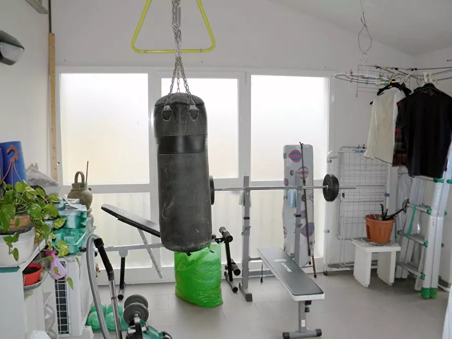 Immagine 19 di Casa bifamiliare in vendita  a Pontedera