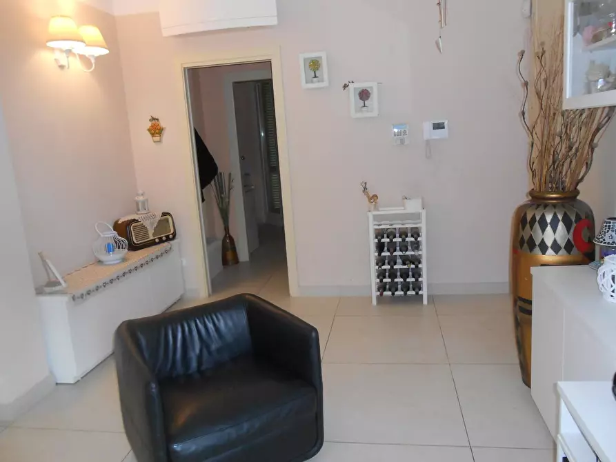 Immagine 18 di Villa in vendita  a Santa Maria A Monte