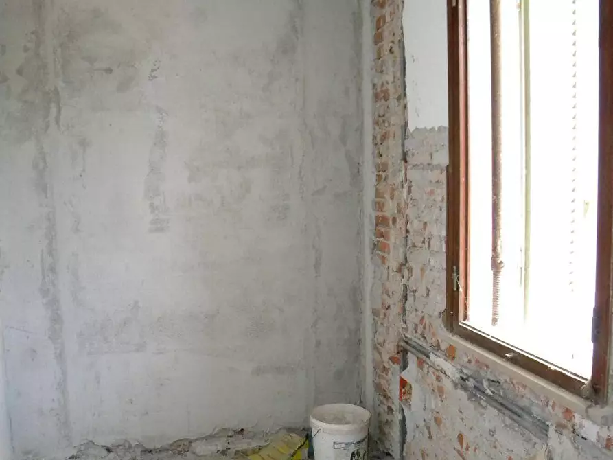 Immagine 9 di Porzione di casa in vendita  a Pisa