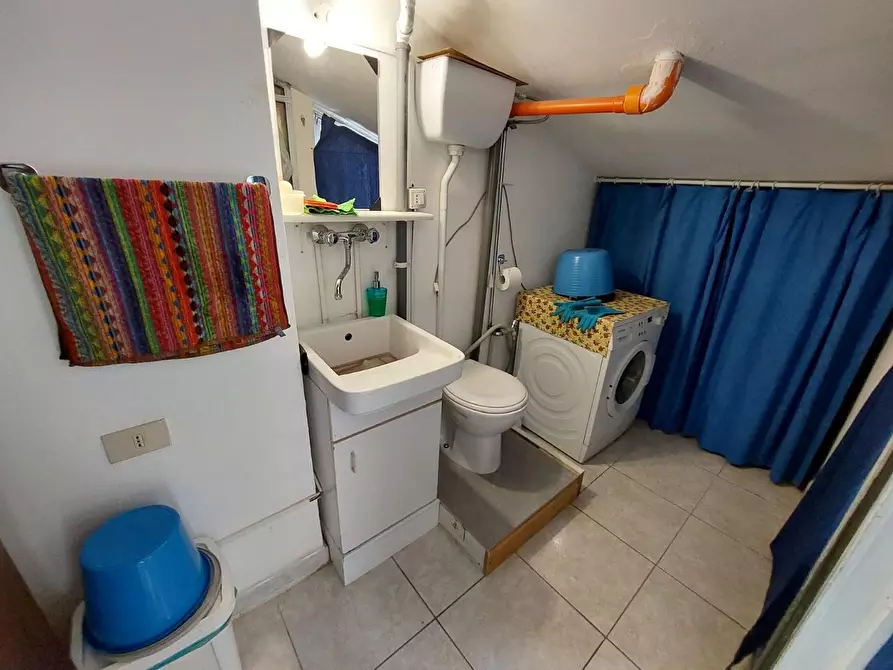 Immagine 16 di Appartamento in vendita  a Rosignano Marittimo