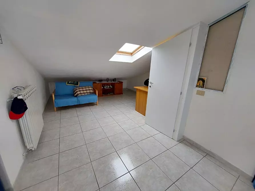 Immagine 11 di Appartamento in vendita  a Rosignano Marittimo