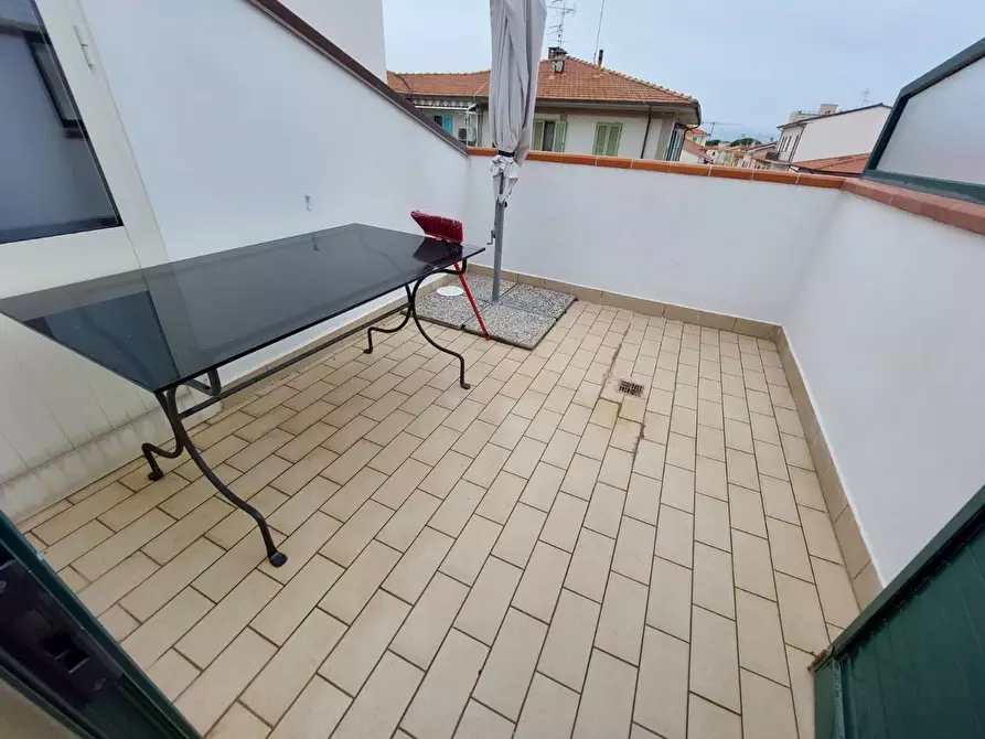 Immagine 15 di Appartamento in vendita  a Rosignano Marittimo