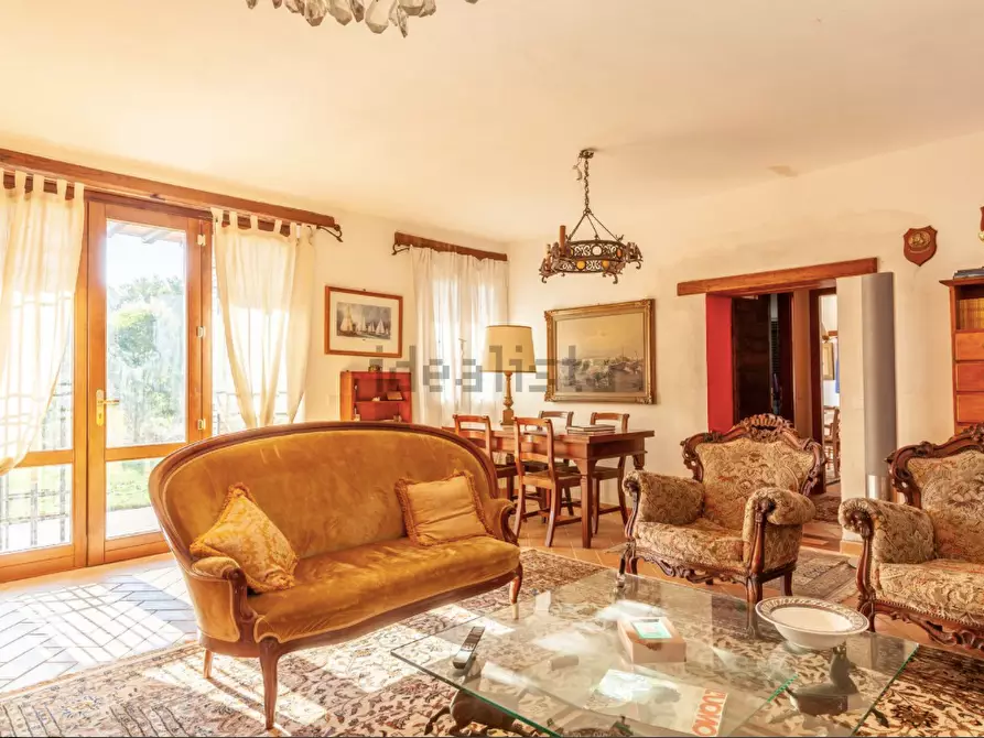 Immagine 26 di Casa colonica in vendita  a Orvieto