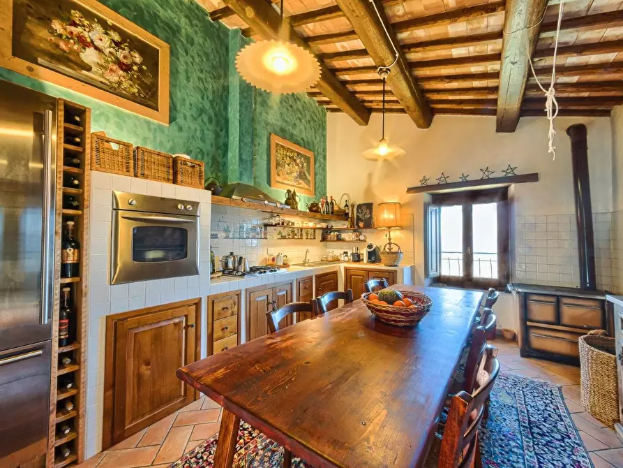 Immagine 6 di Casa colonica in vendita  a Orvieto