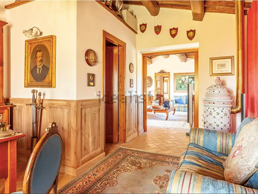 Immagine 10 di Casa colonica in vendita  a Orvieto