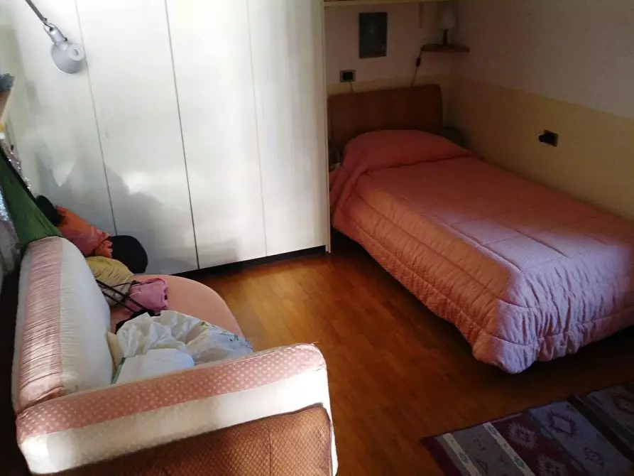 Immagine 11 di Casa indipendente in vendita  a Massa