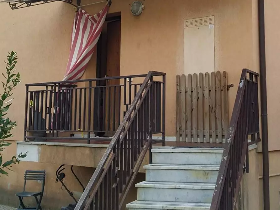 Immagine 16 di Villetta a schiera in vendita  a Massa