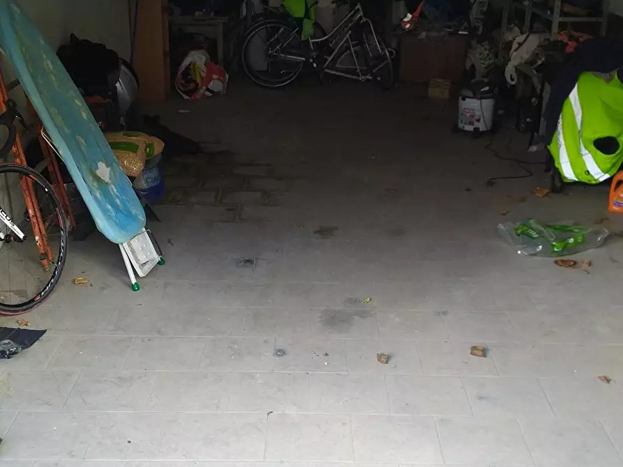 Immagine 18 di Villetta a schiera in vendita  a Massa