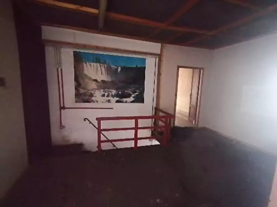 Immagine 12 di Terreno residenziale in vendita  a Lucca