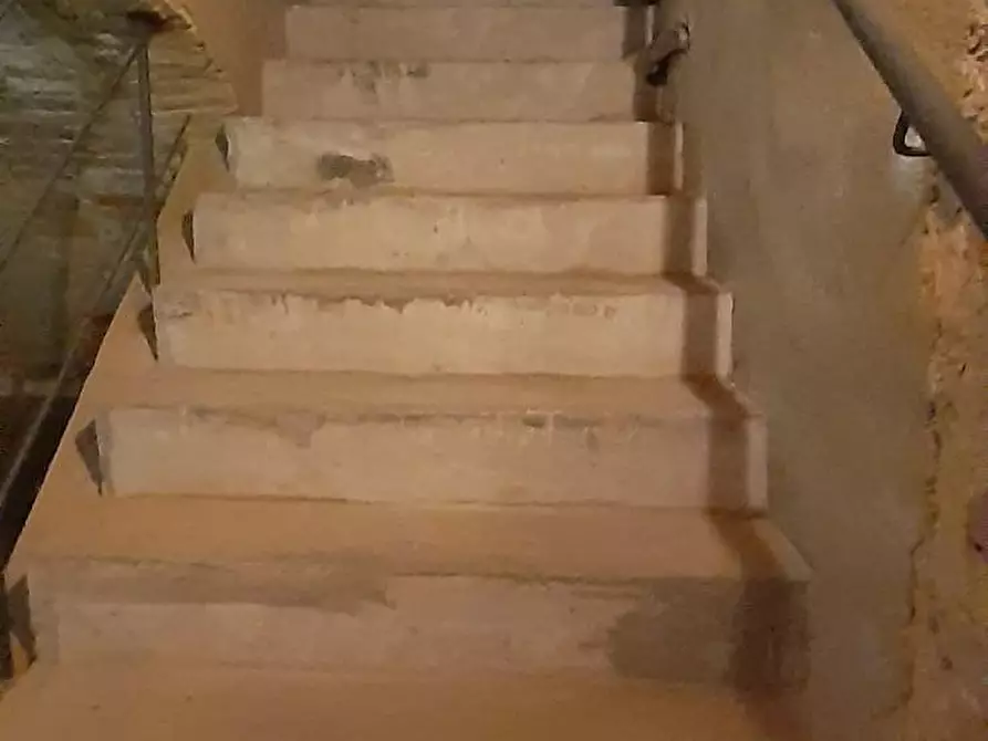 Immagine 2 di Seminterrato in vendita  a San Miniato