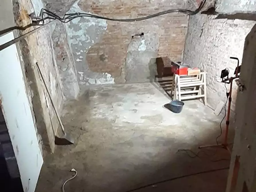 Immagine 8 di Seminterrato in vendita  a San Miniato