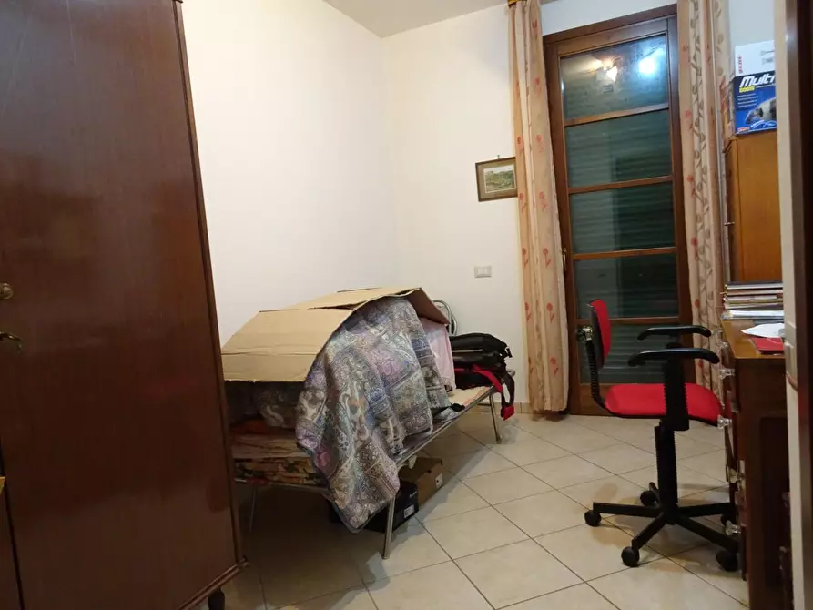 Immagine 8 di Appartamento in vendita  a Montopoli In Val D'arno