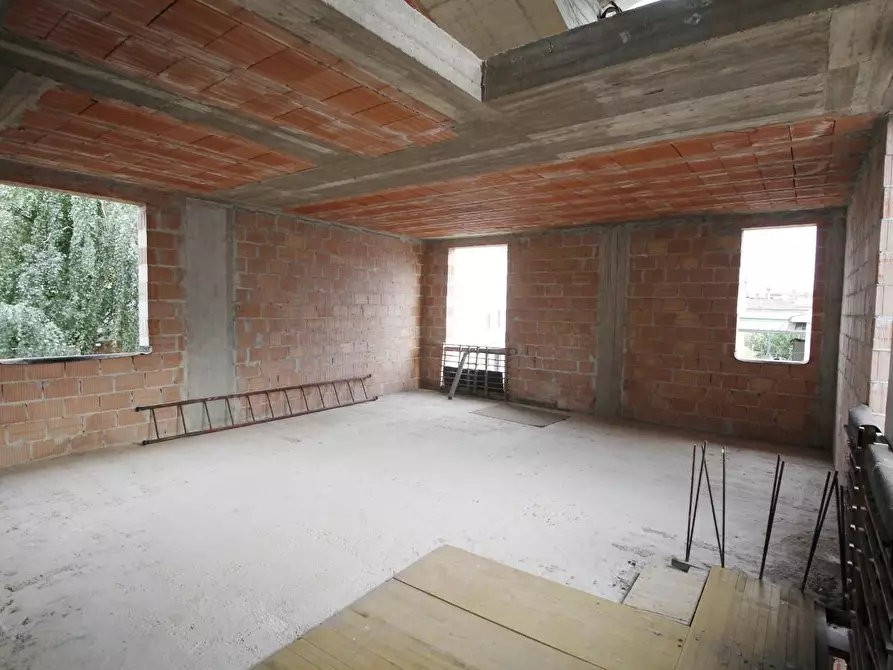 Immagine 3 di Casa bifamiliare in vendita  a Vinci