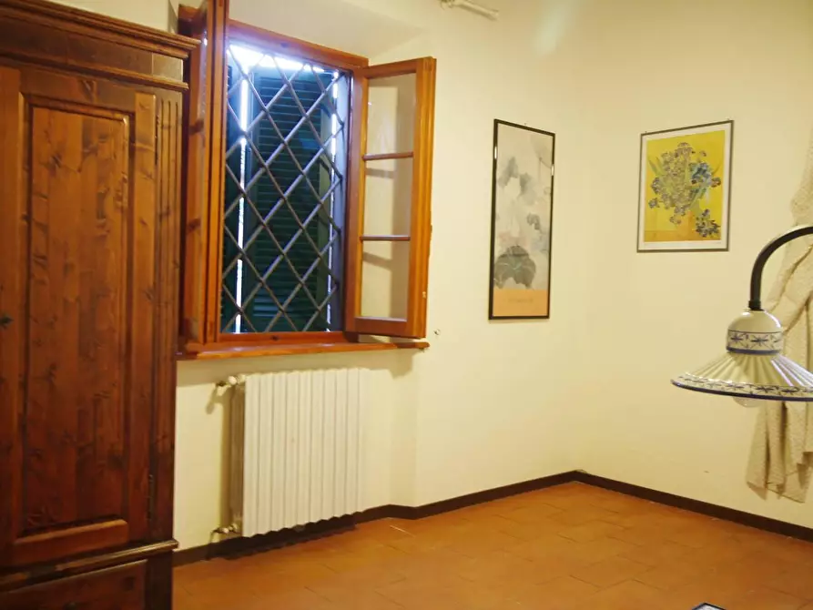 Immagine 8 di Rustico / casale in vendita  a Lamporecchio