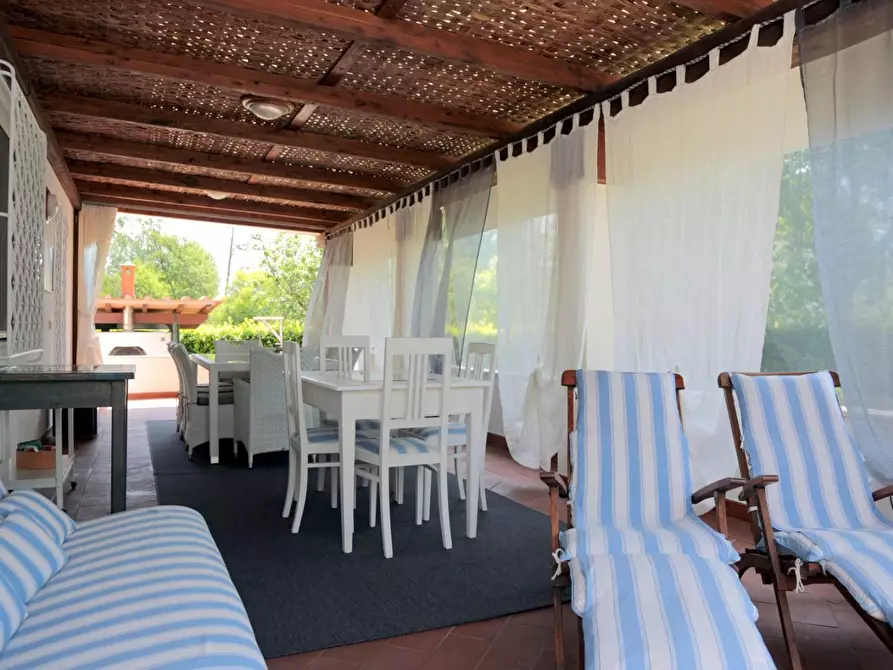 Immagine 9 di Casa indipendente in vendita  a Forte Dei Marmi