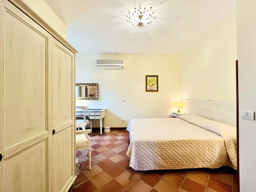 Immagine 37 di Casa indipendente in vendita  a Forte Dei Marmi