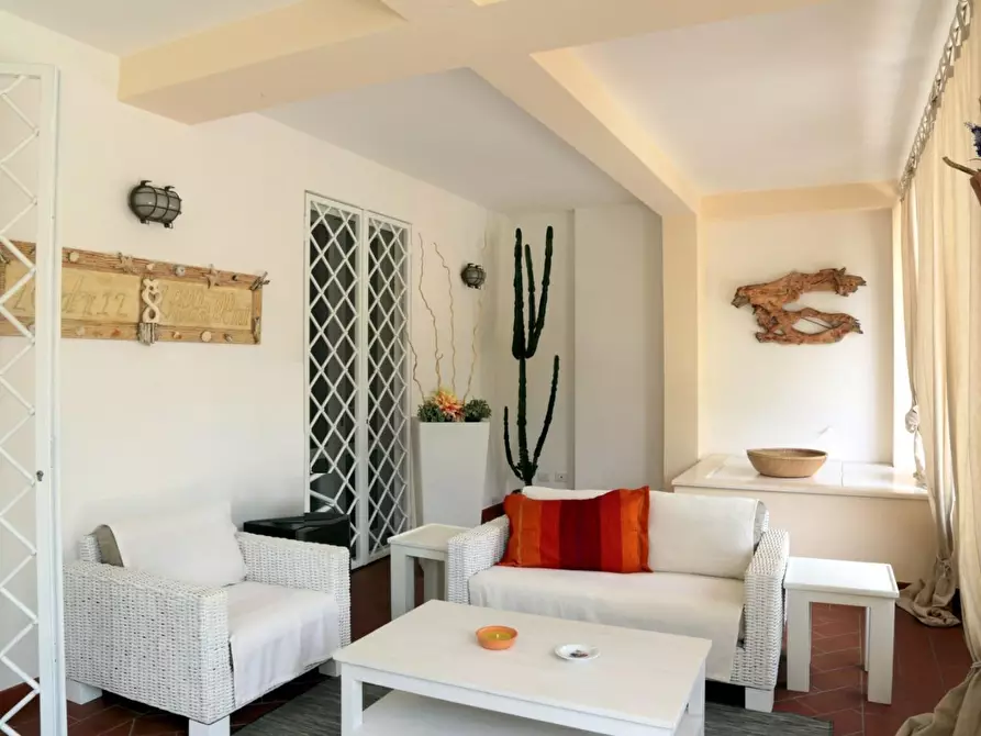 Immagine 7 di Casa indipendente in vendita  a Forte Dei Marmi