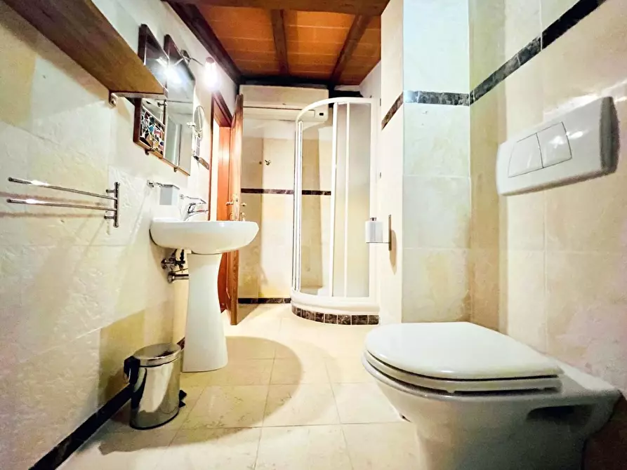 Immagine 72 di Casa indipendente in vendita  a Forte Dei Marmi