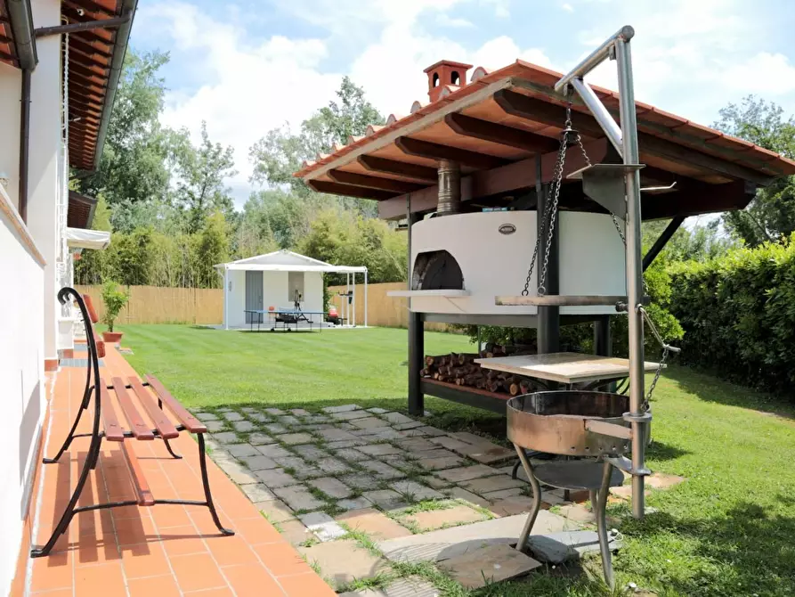 Immagine 14 di Casa indipendente in vendita  a Forte Dei Marmi