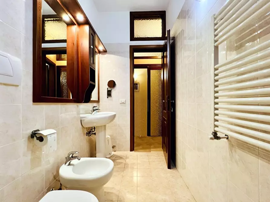 Immagine 86 di Casa indipendente in vendita  a Forte Dei Marmi