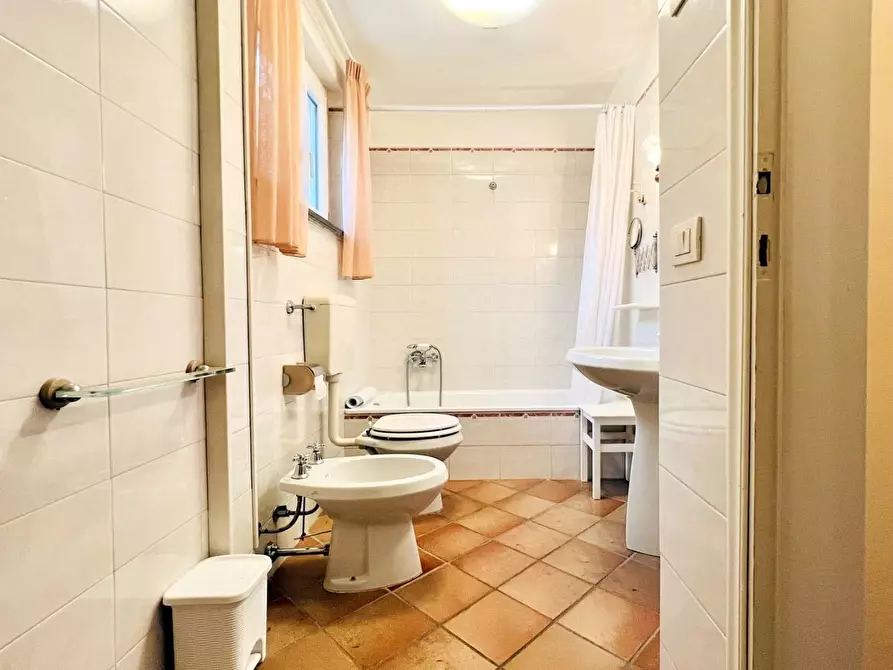 Immagine 50 di Casa indipendente in vendita  a Forte Dei Marmi