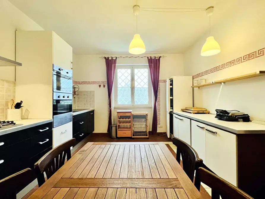 Immagine 24 di Casa indipendente in vendita  a Forte Dei Marmi