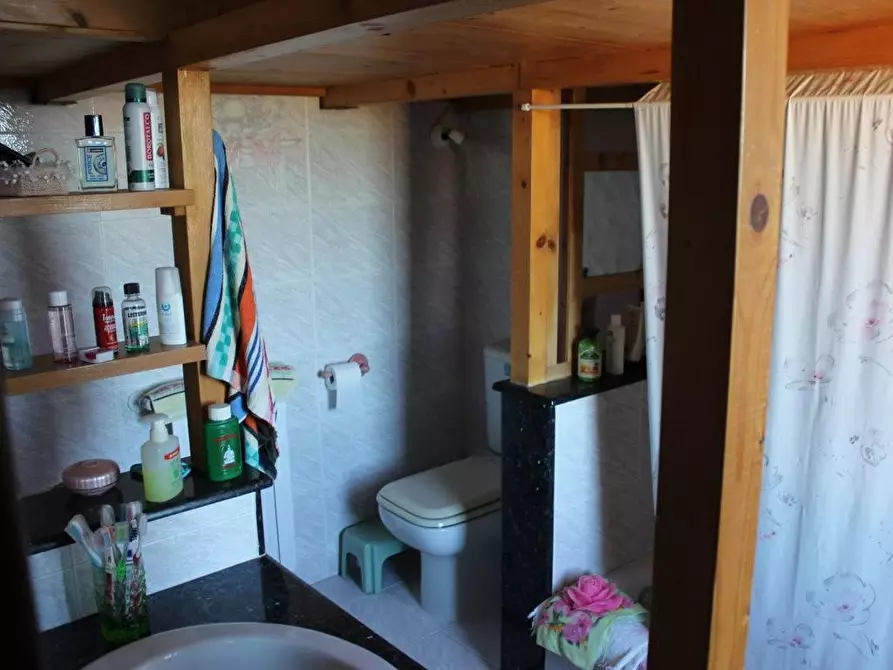 Immagine 12 di Appartamento in vendita  a Guardistallo