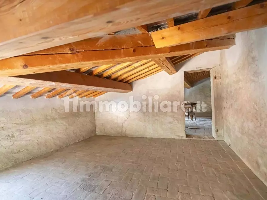 Immagine 30 di Villa in vendita  a Buti