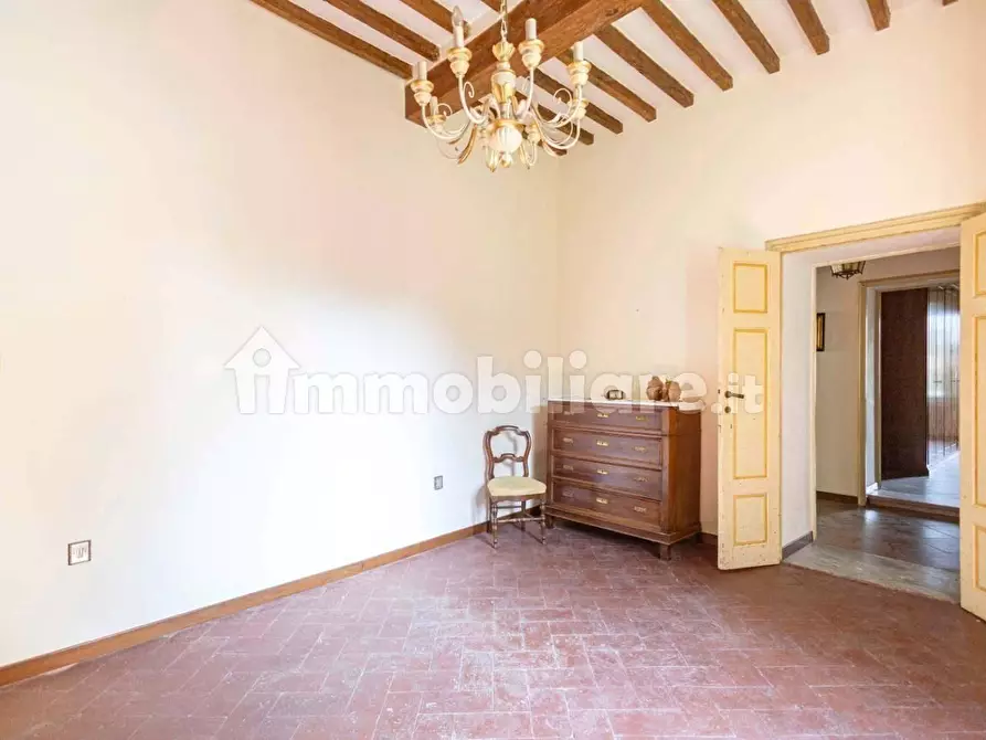 Immagine 23 di Villa in vendita  a Buti