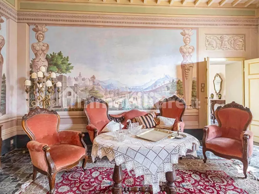 Immagine 2 di Villa in vendita  a Buti